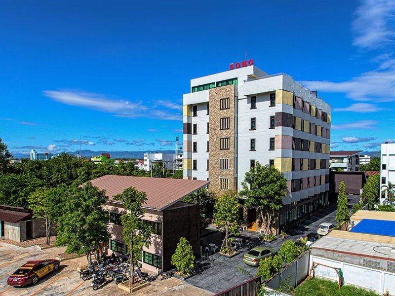 Soho Boutique Hotel Tak Exterior foto