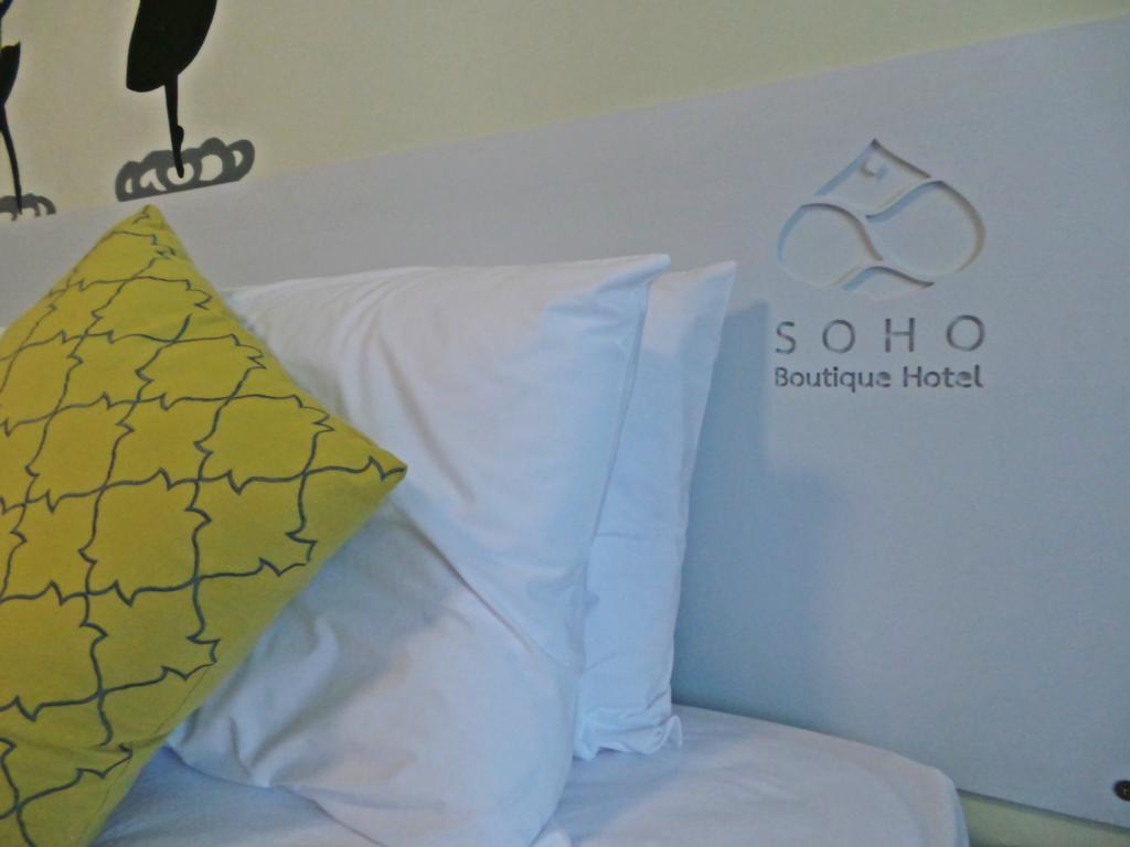 Soho Boutique Hotel Tak Exterior foto