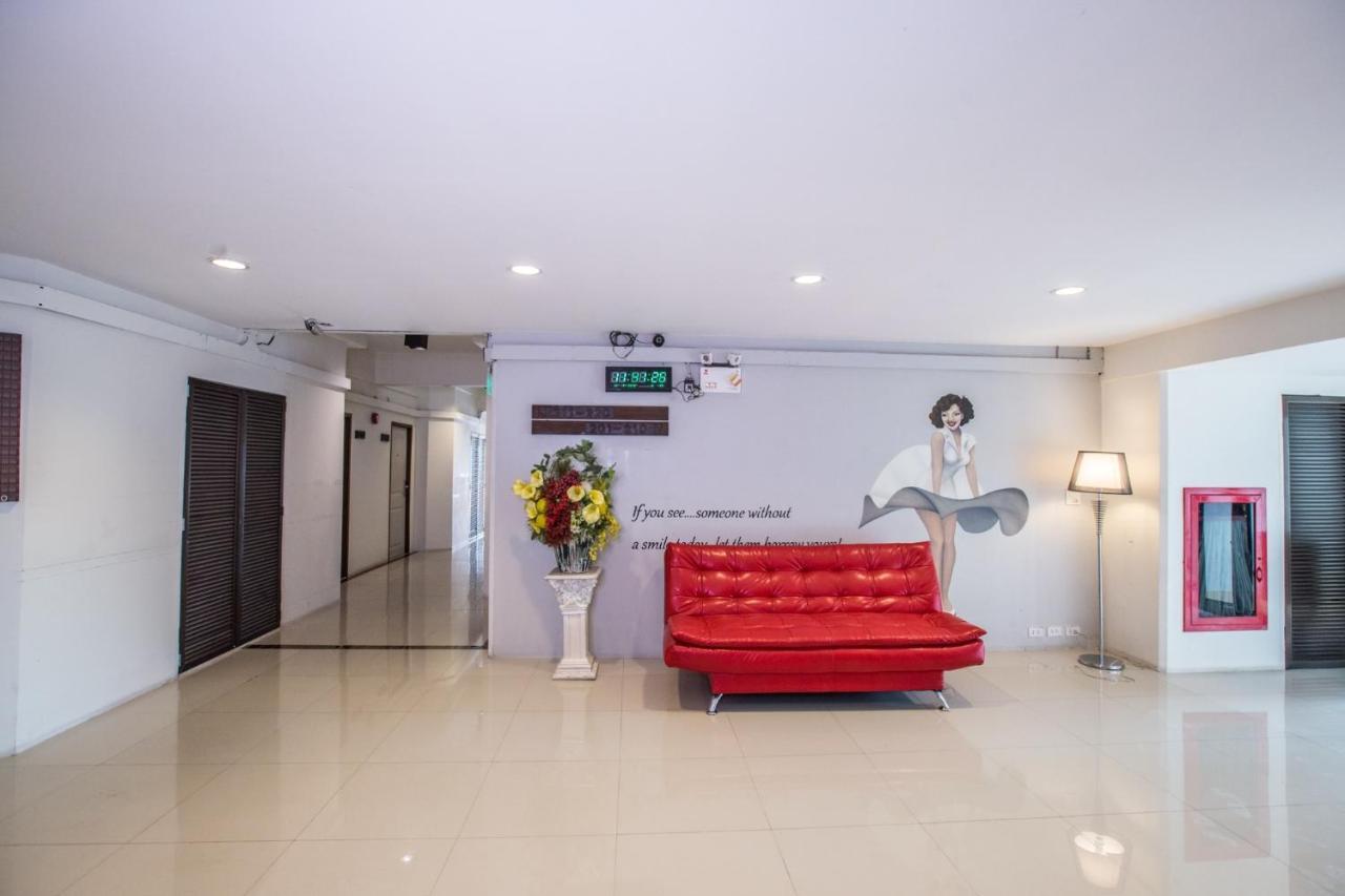 Soho Boutique Hotel Tak Exterior foto
